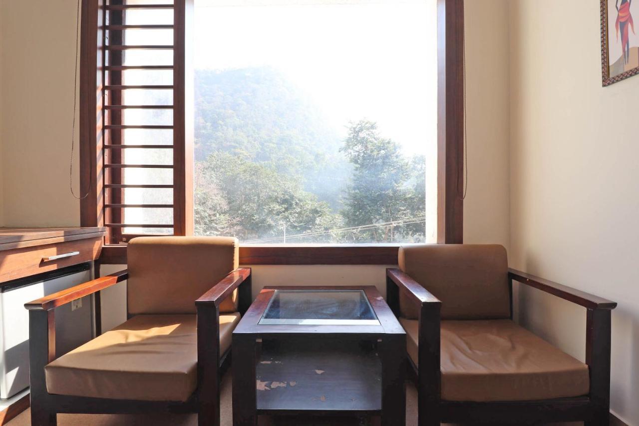 Capital O 76444 Hotel Hill-Top Inn Narendra Nagar Extérieur photo