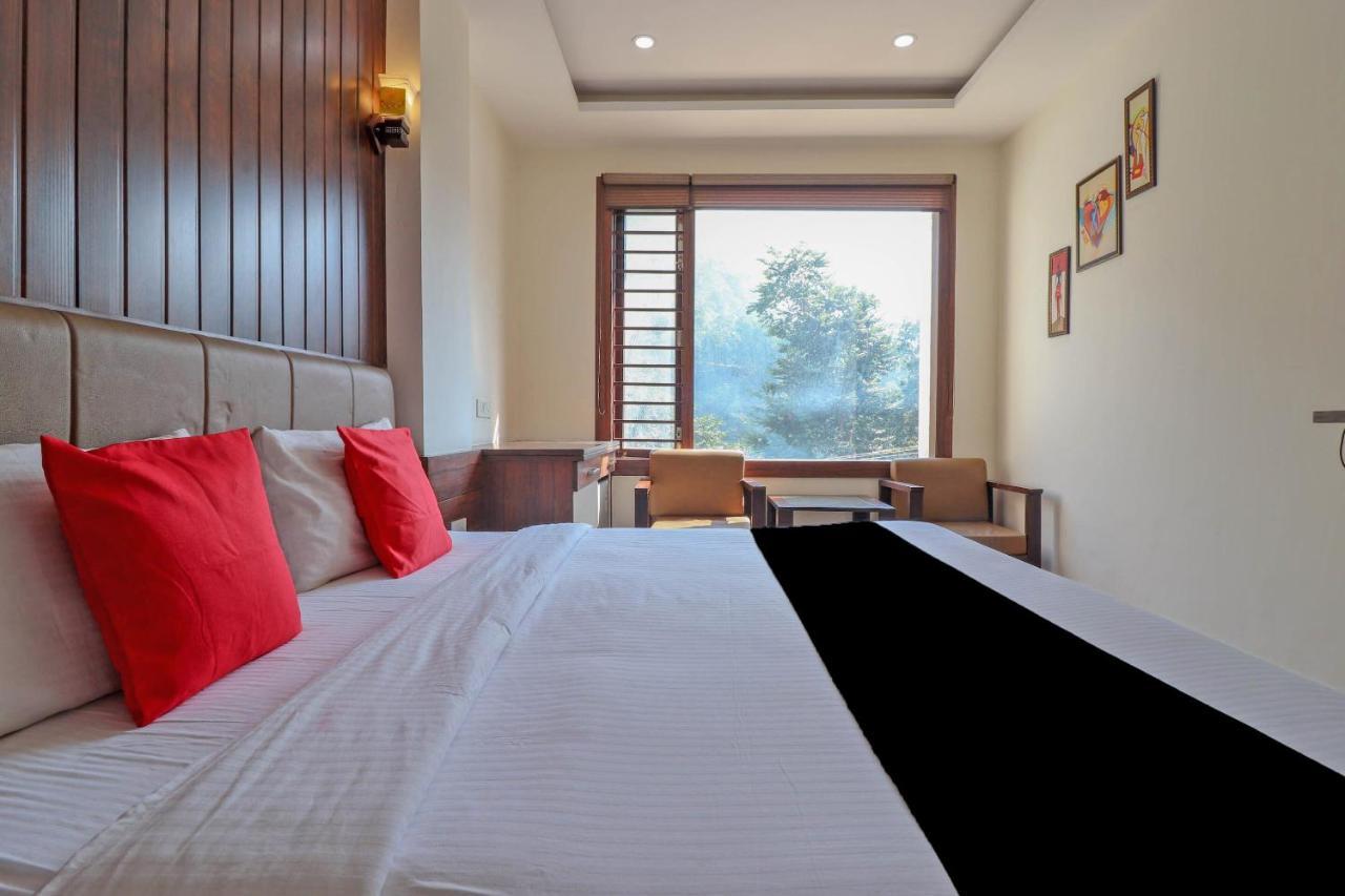 Capital O 76444 Hotel Hill-Top Inn Narendra Nagar Extérieur photo
