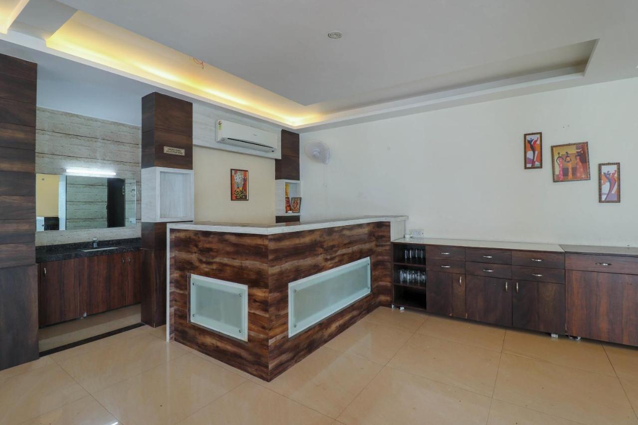 Capital O 76444 Hotel Hill-Top Inn Narendra Nagar Extérieur photo